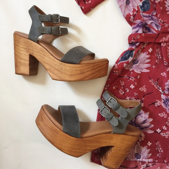 Kelsi Dagger Shoes - Kelsi Dagger Brooklyn Sky Platform Heel Sandal